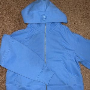 💙lululemon blue scuba💙